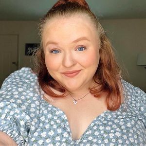 Meet your Posher, Maegan